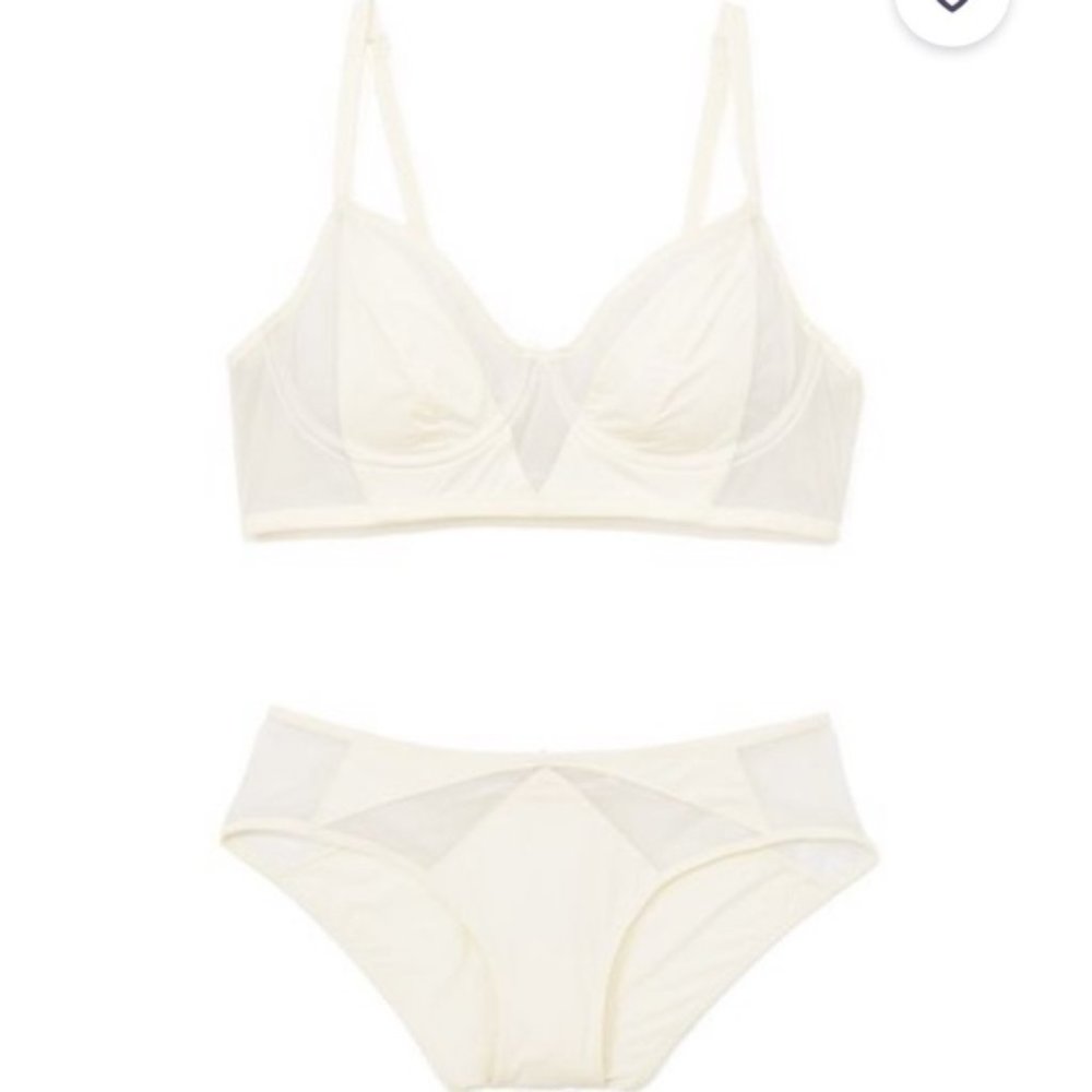 NWT Adore Me Maddeyy Unlined Set